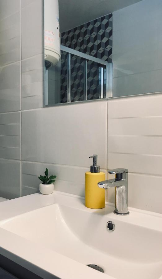 Nuit Sureleve Hyper Centre Apartment Saint-Nazaire  Luaran gambar